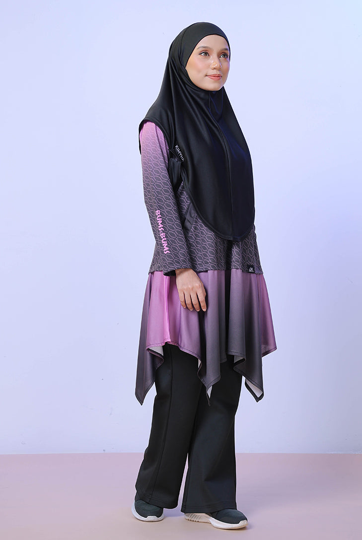 Muslimah stylish in sport with a complete set of appearance from sport hijab, tops and pants