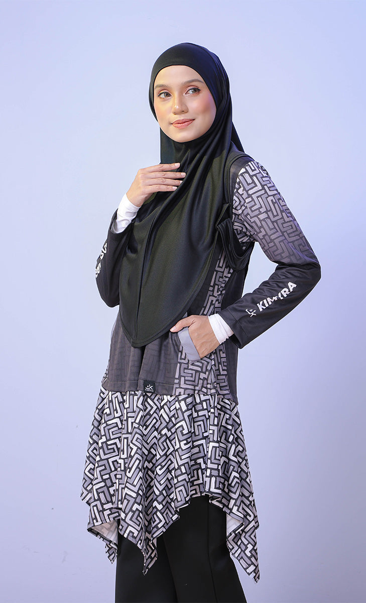 The skirt is attached to the tops for more convenient 